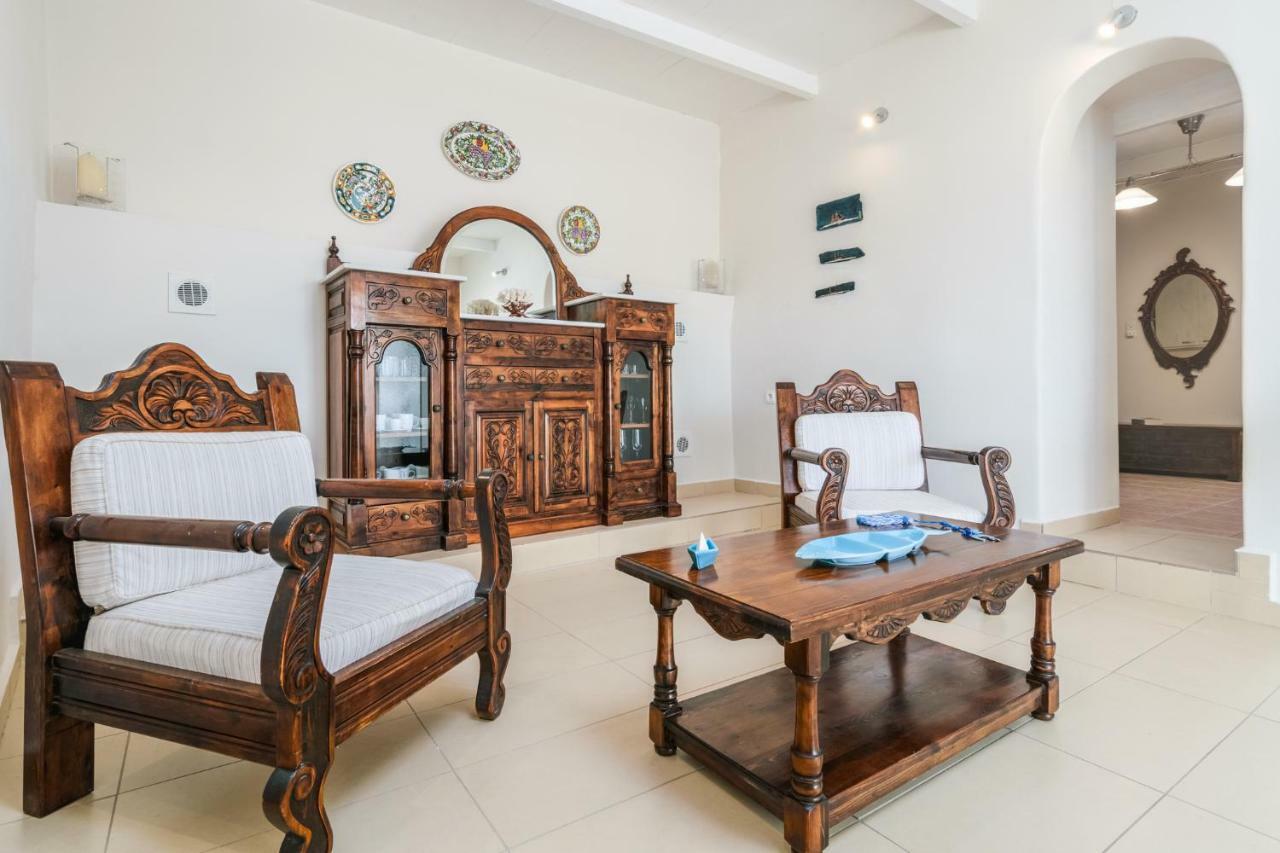 Georgia'S House & Apartment アダマス エクステリア 写真
